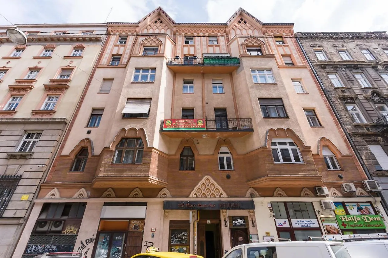Trendy Design Apartment Budapest